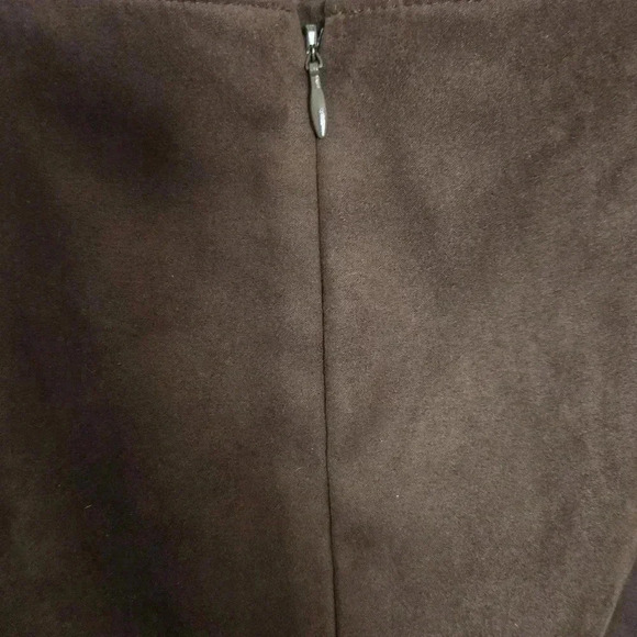 Lily&Lavender Brown Midi Skirt, Size 8 - Picture 6 of 9